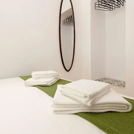 Cozy Design Downtown I